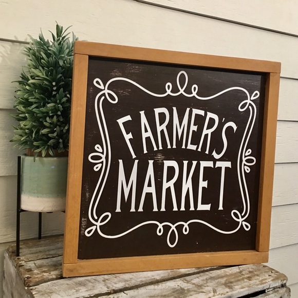 Handcrafted Painted Wood Sign “Farmer’s Market” - Picture 2 of 5